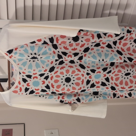 Women's Randy Tee - Picture 2 of 4